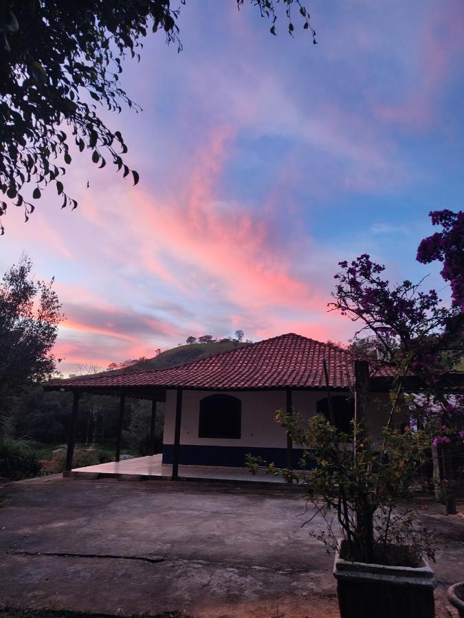 Casa De Campo Com Piscina A 2 Min De Кунья Экстерьер фото